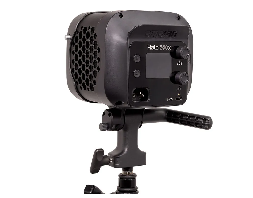 11 Aputure Amaran Halo 200x